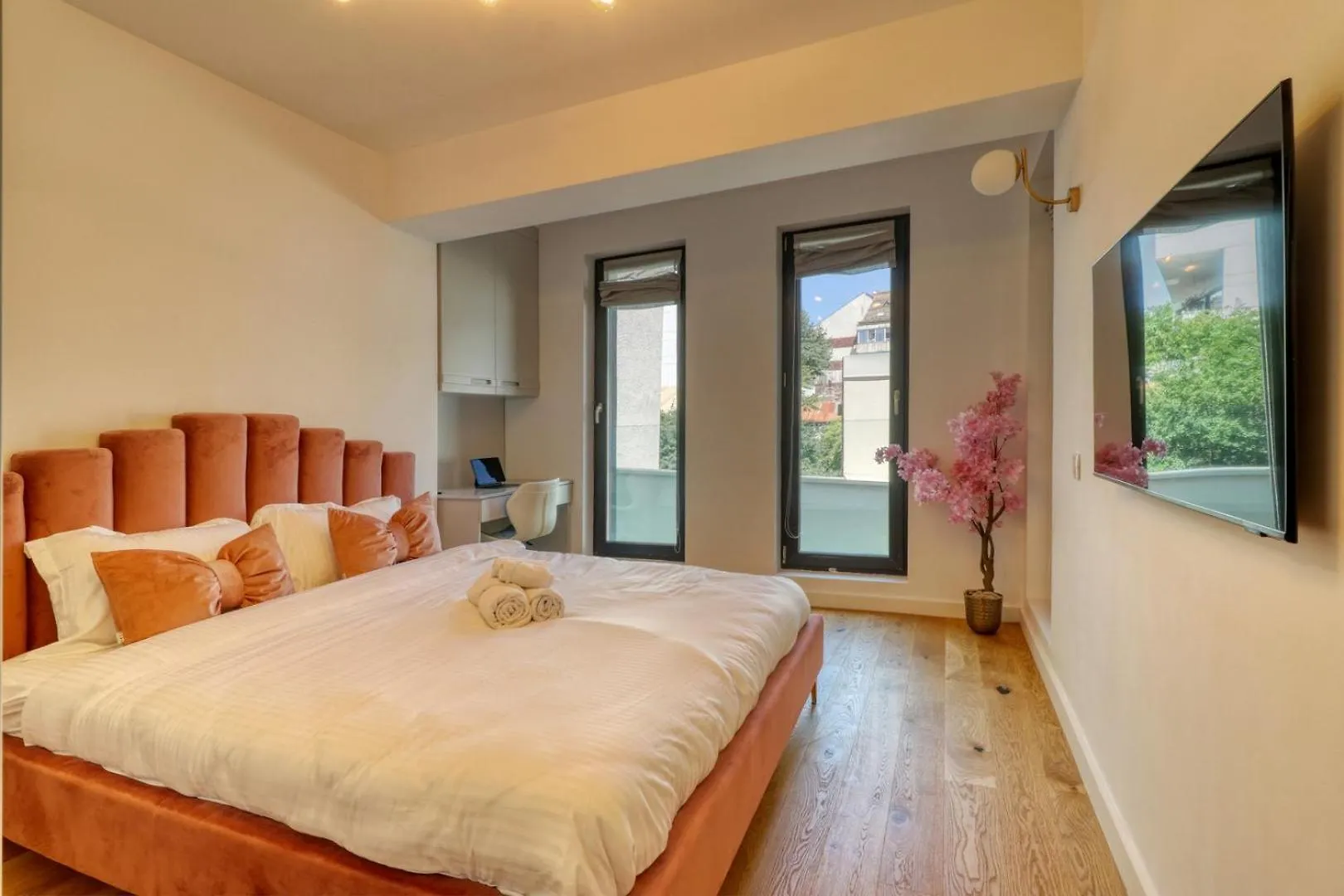 Apartment Central Modern Gem Bucharest