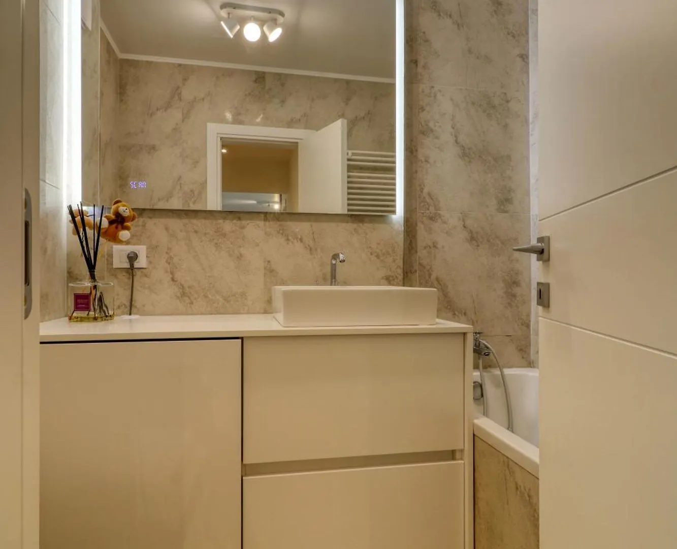 Apartment Central Modern Gem Bucharest Romania