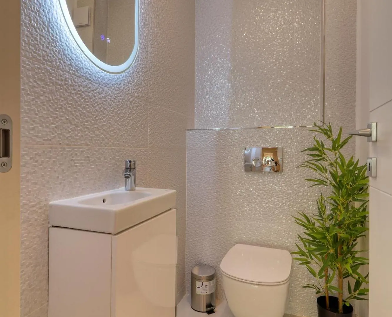 Apartment Central Modern Gem Bucharest
