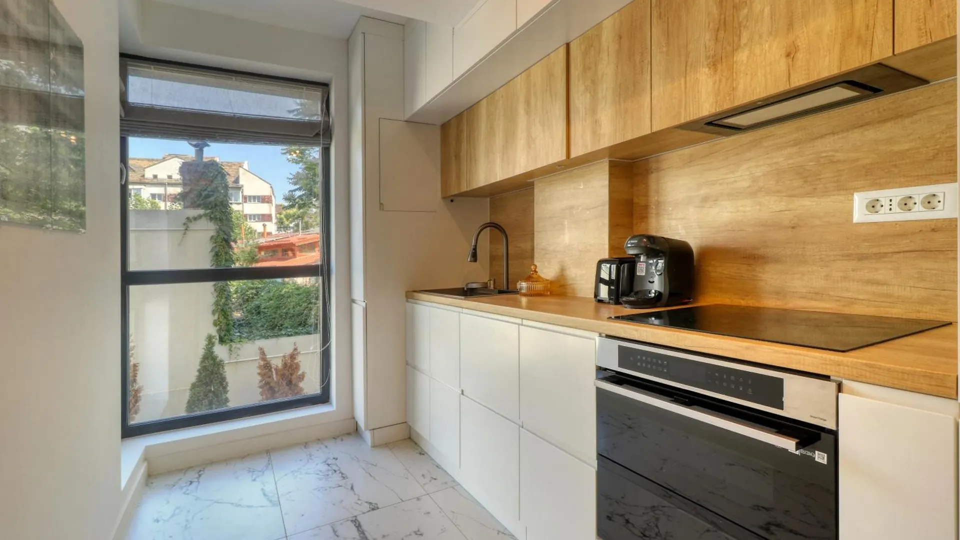 Central Modern Gem Bucharest Apartment